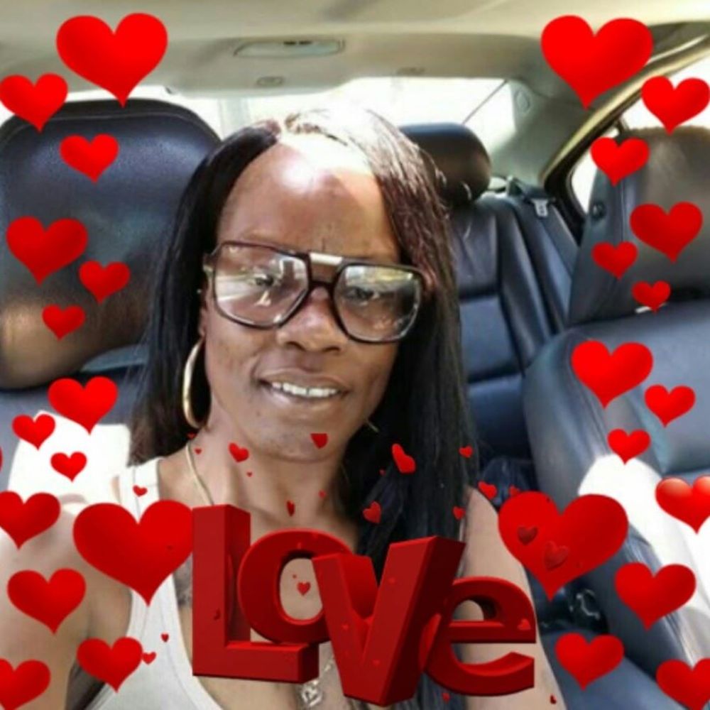 Meet your Posher, Tanys